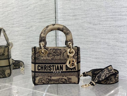 LTB - Luxe Touch Bags - 2209