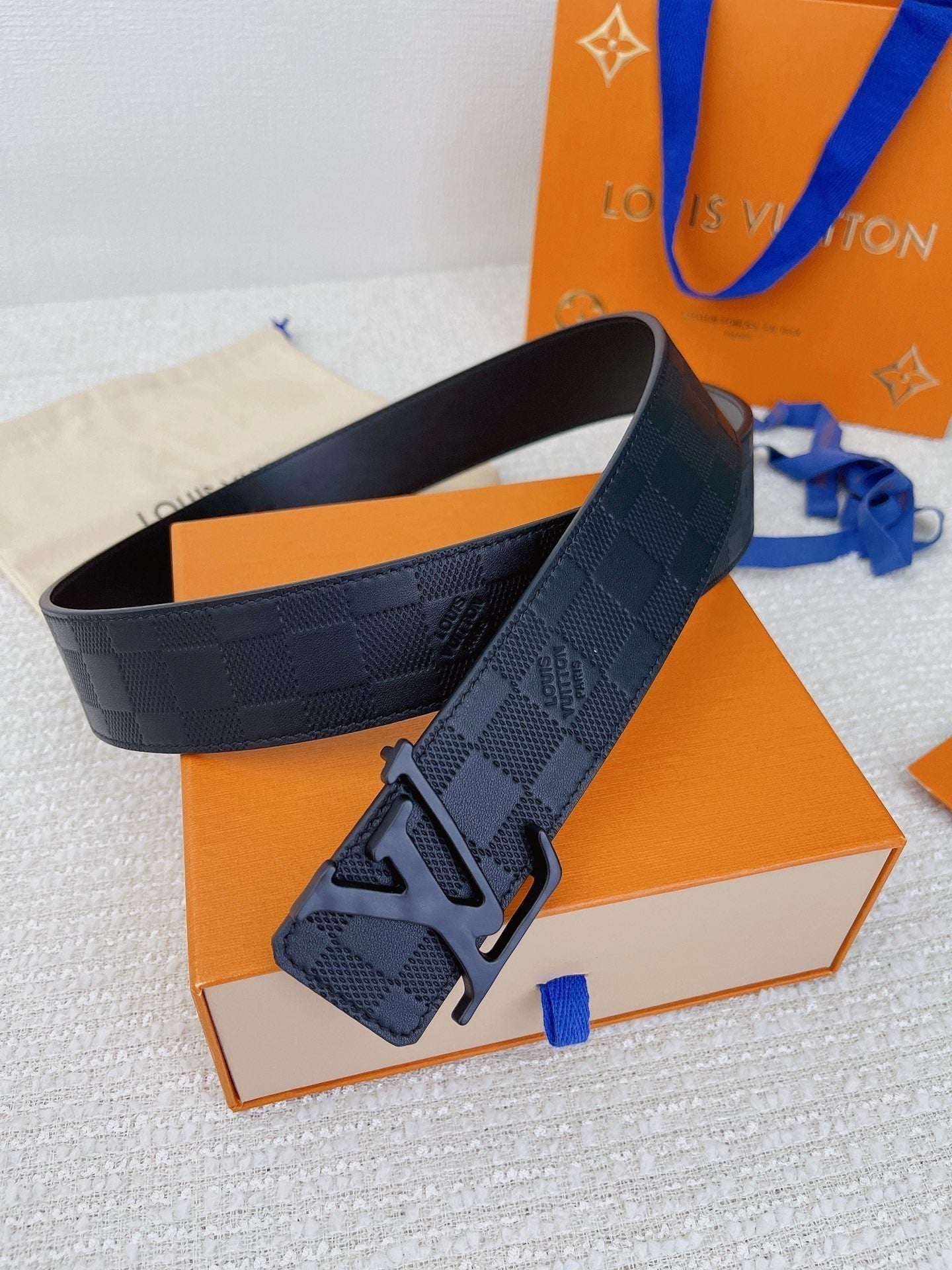 LTB  -Luxury  LUV  BELTS 034