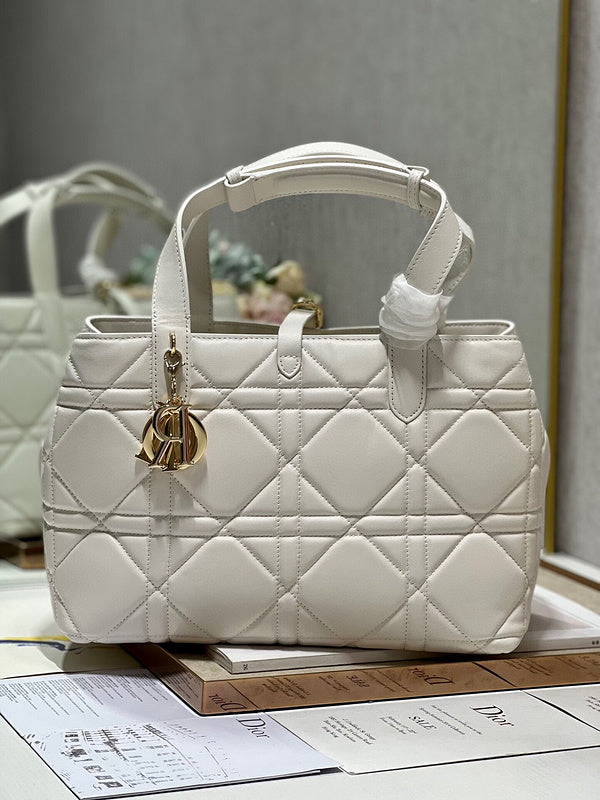 LTB - Luxe Touch Bags - 1589