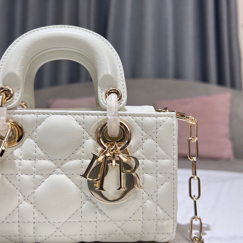 LTB - Luxe Touch Bags - 1950