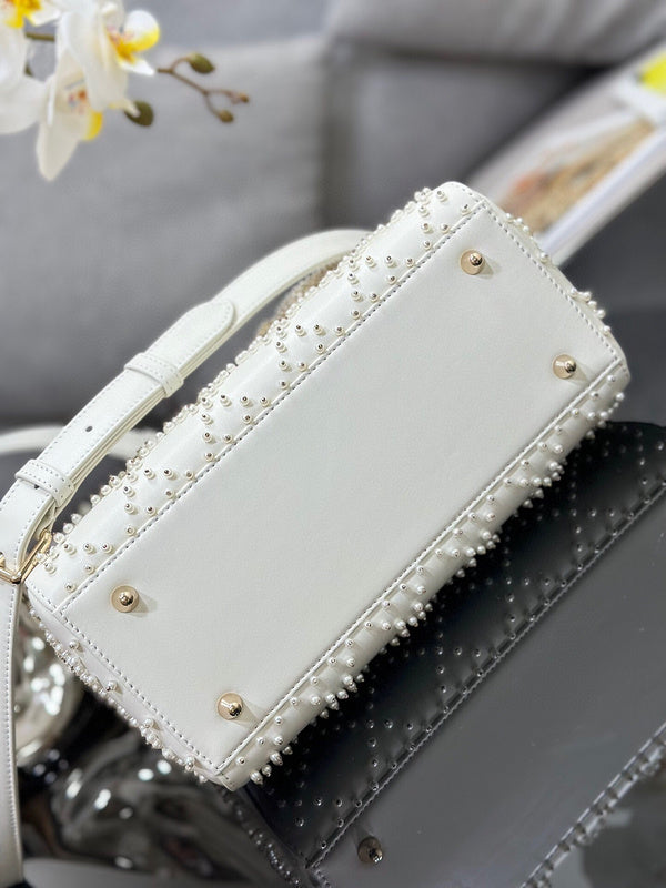 LTB - Luxe Touch Bags - 551