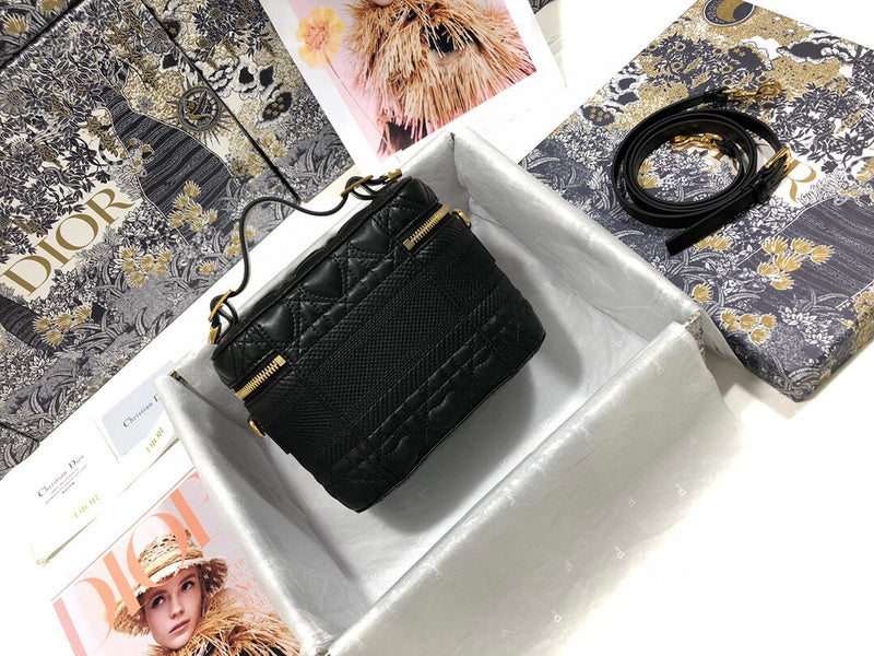 LTB - Luxe Touch Bags - 2579