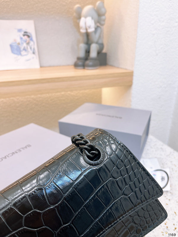 Luxe Touch Fashion - BGA Bags - 1634