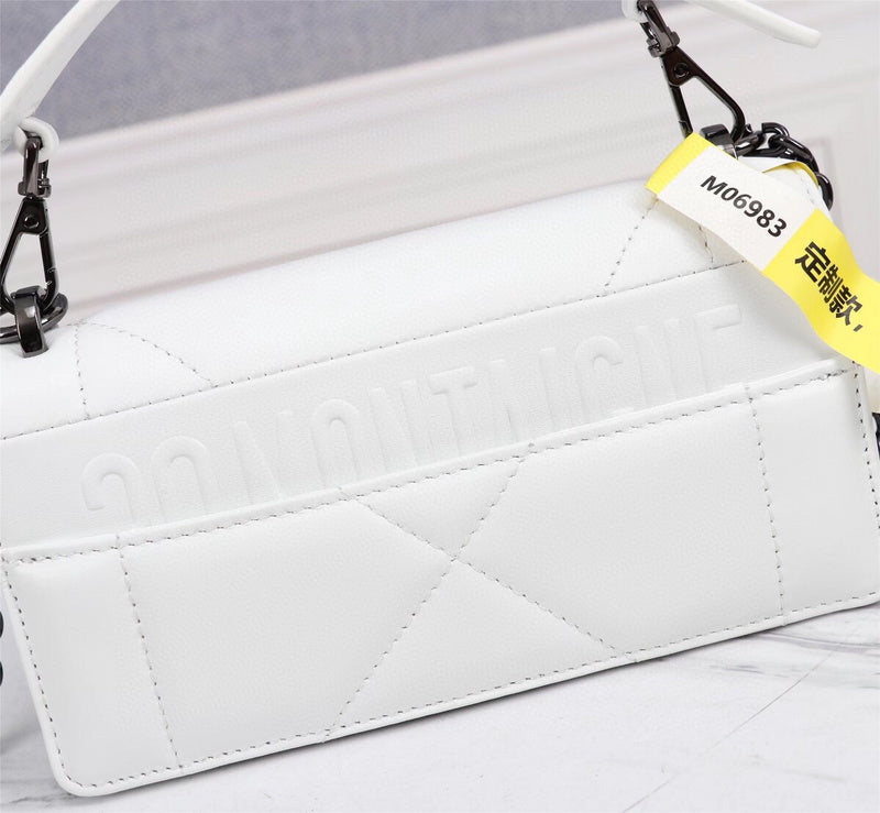 LTB - Luxe Touch Bags - 1824