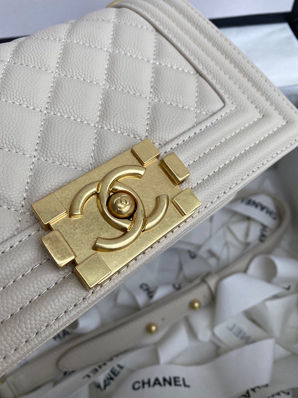 Luxe Touch Bags 

 -  Bags - 3525