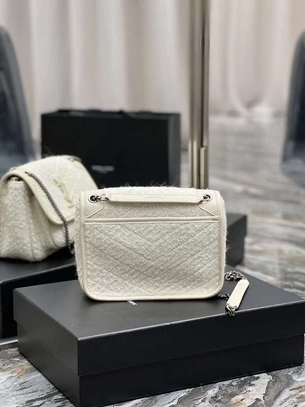 Luxe Touch - SLY Bags 492