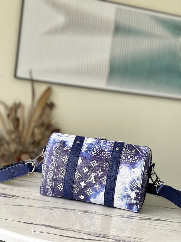 Fashion Luxe Touch bags - 4950