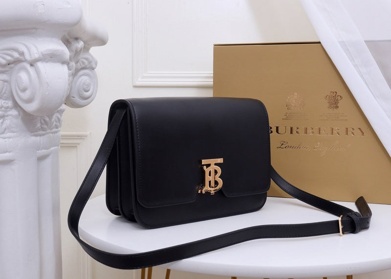 Luxe Touch Fashion -BBR Bags - 895