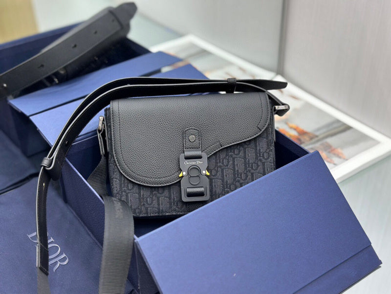 LTB - Luxe Touch Bags - 528