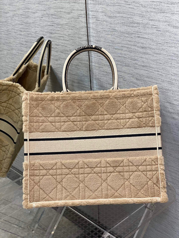 LTB - Luxe Touch Bags - 1904