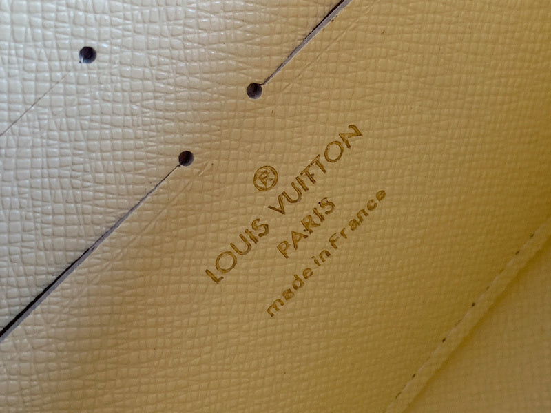 Fashion Luxe Touch bags - 2699