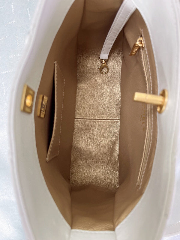Luxe Touch Bags 

 -  Bags - 3381