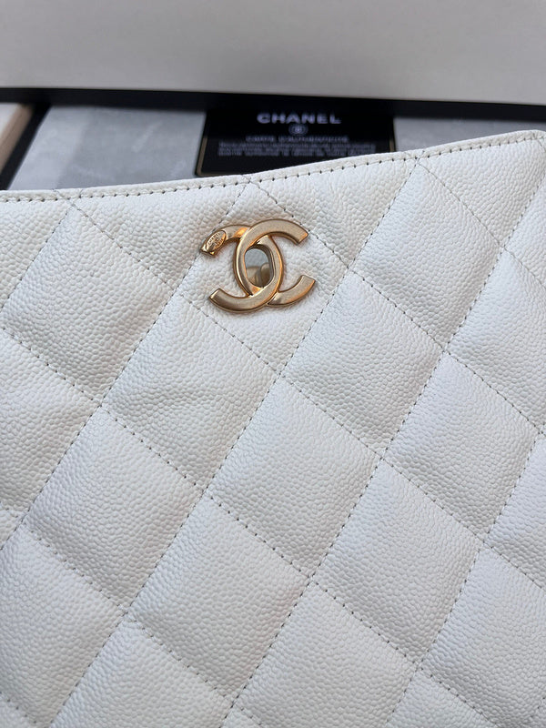 Luxe Touch Bags 

 -  Bags - 3080