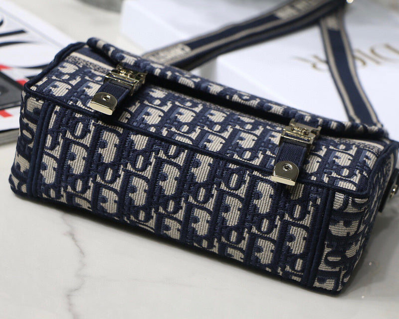 LTB - Luxe Touch Bags - 686