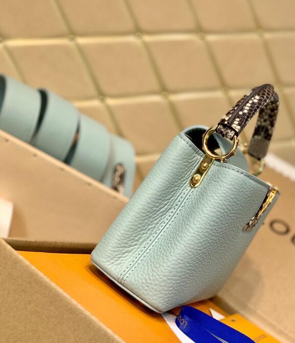 Luxe Touch Bags -   2963
