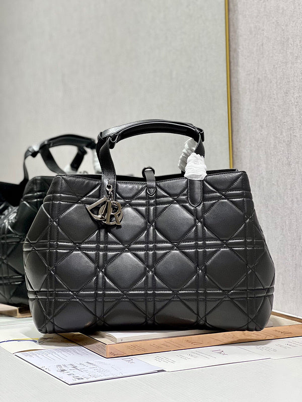 LTB - Luxe Touch Bags - 079