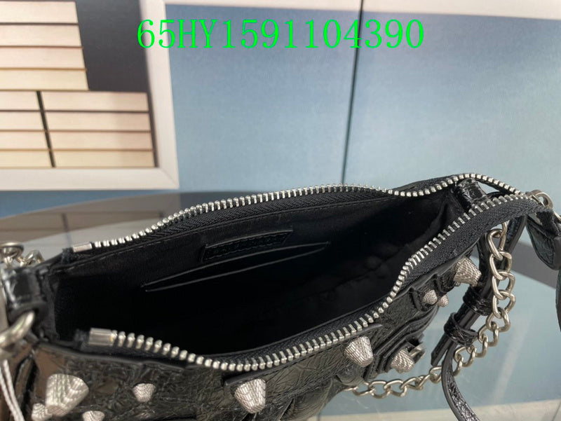 Luxe Touch Fashion - BGA Bags - 1986