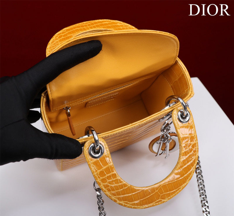 LTB - Luxe Touch Bags - 1651