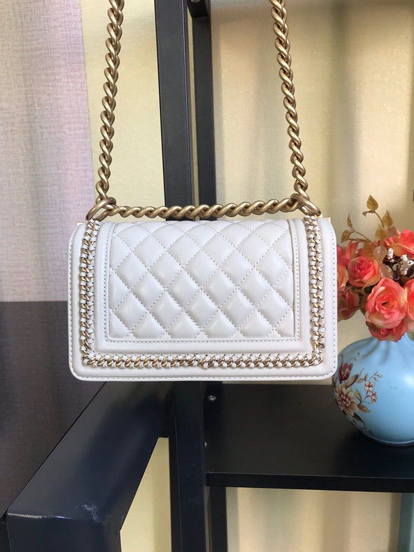 Luxe Touch Bags 

 -  Bags - 3499