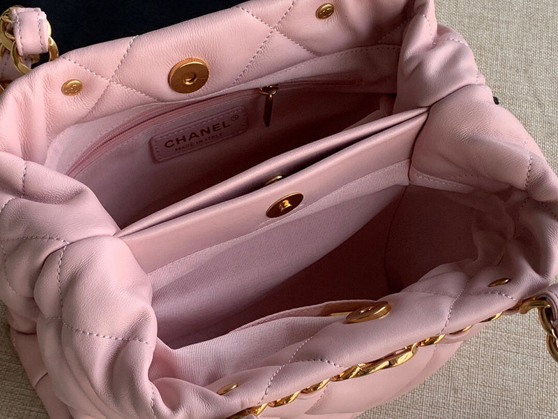 Luxe Touch Bags 

 -  Bags - 2890