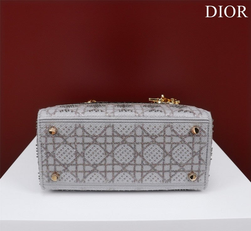 LTB - Luxe Touch Bags - 2019
