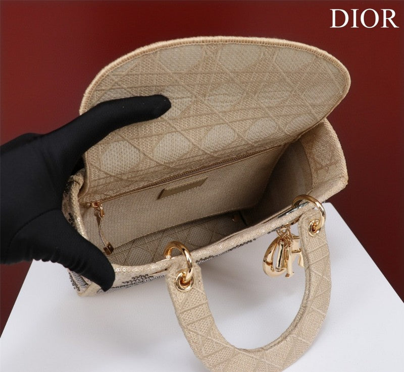 LTB - Luxe Touch Bags - 2017