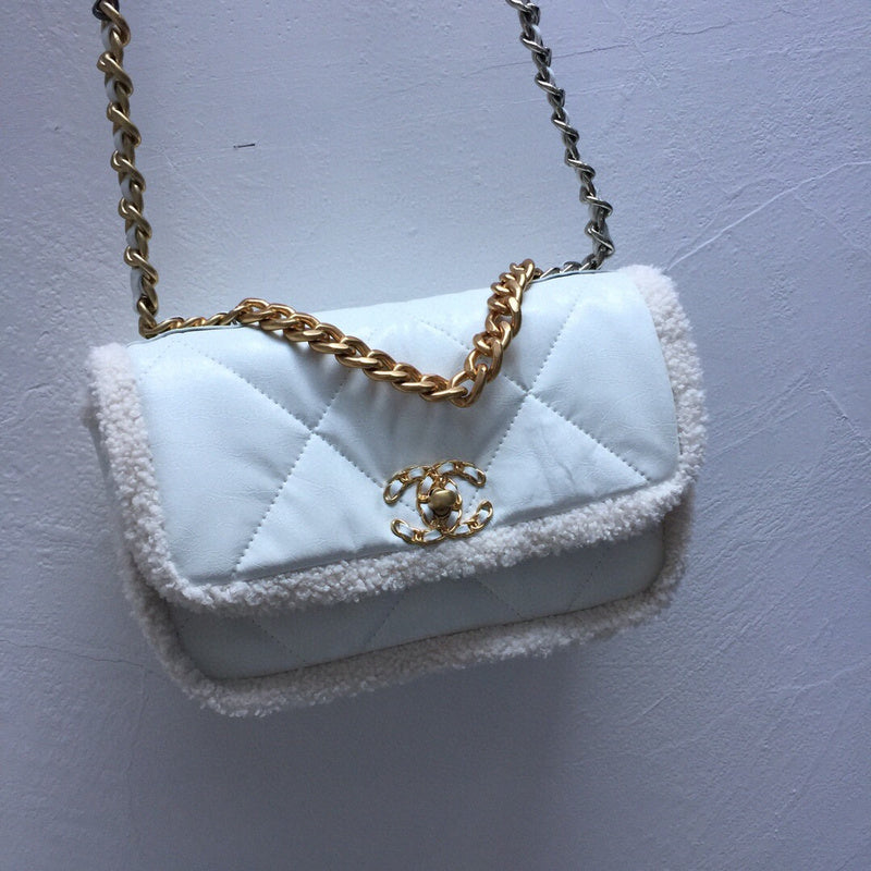 Luxe Touch Bags 

 -  Bags - 3536