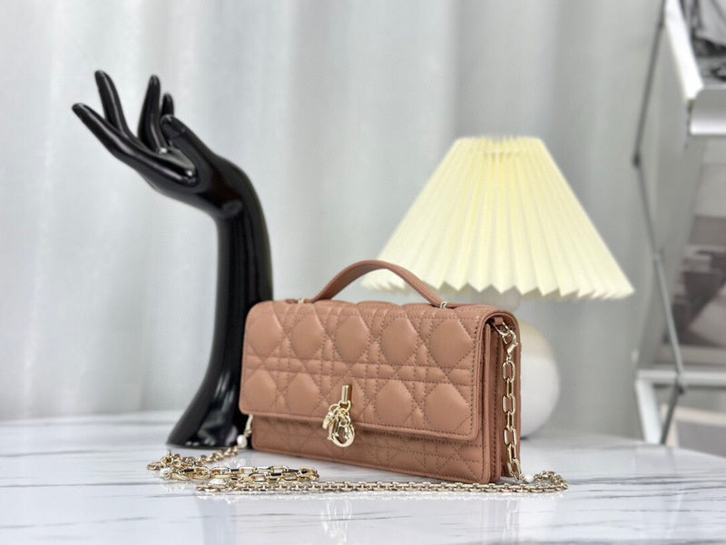 LTB - Luxe Touch Bags - 348