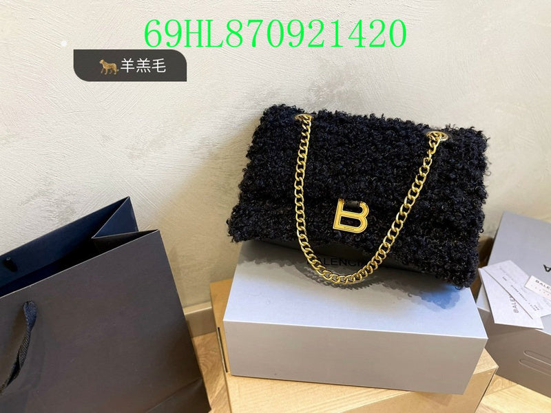 Luxe Touch Fashion - BGA Bags - 2040