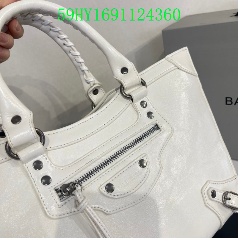 Luxe Touch Fashion - BGA Bags - 1960