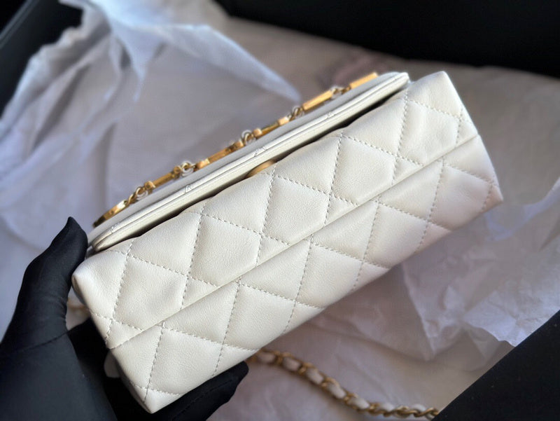 Luxe Touch Bags 

 -  Bags - 2751