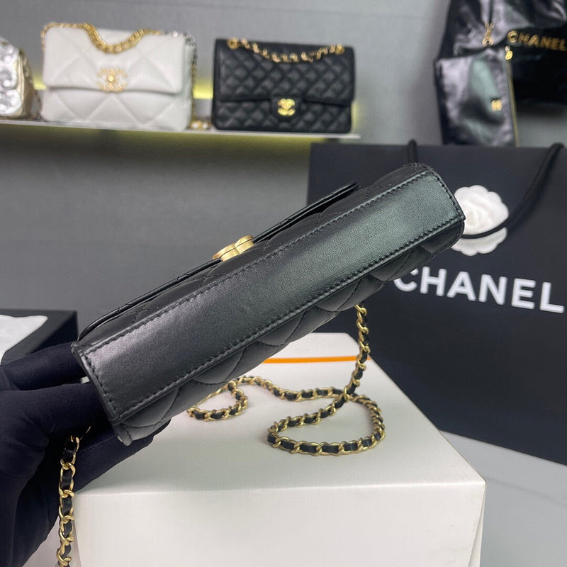 Luxe Touch Bags 

 -  Bags - 2671