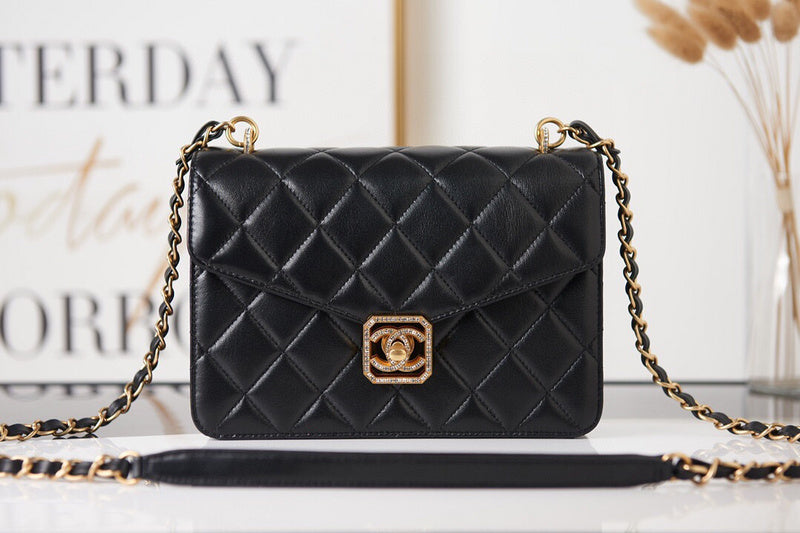 Luxe Touch Bags 

 -  Bags - 3449