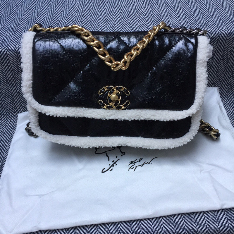 Luxe Touch Bags 

 -  Bags - 3531
