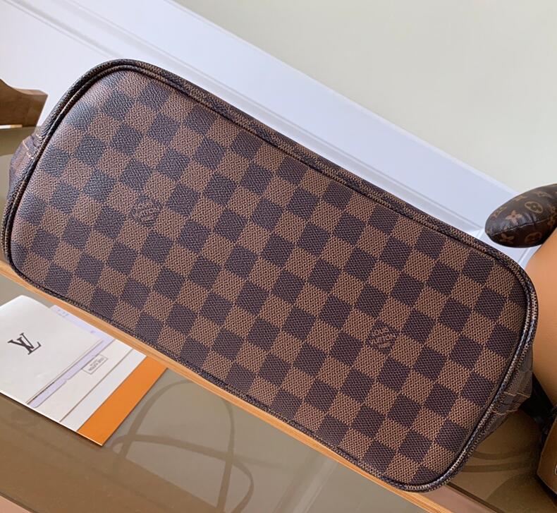 Luxe Touch Bags -   2535
