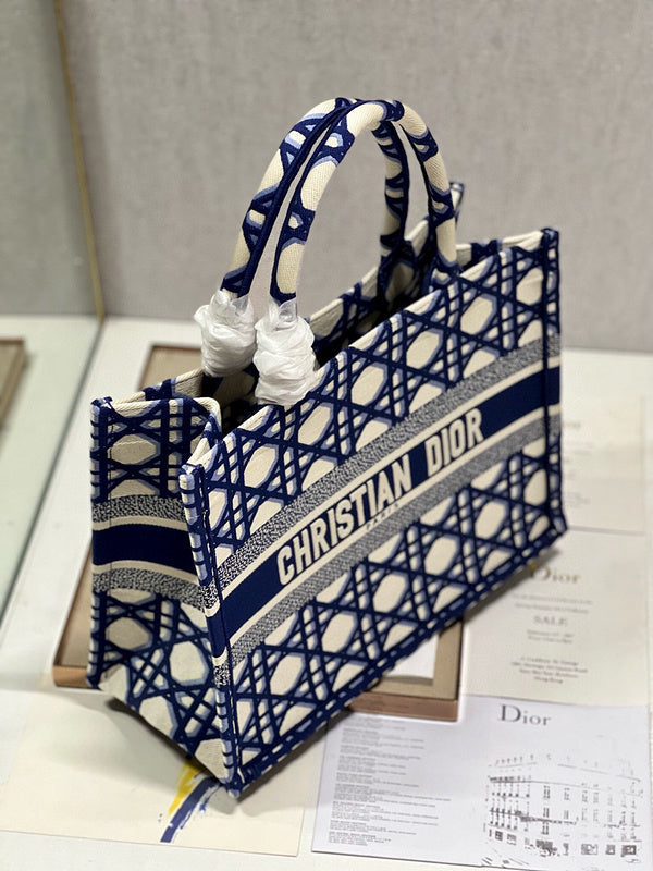 LTB - Luxe Touch Bags - 122