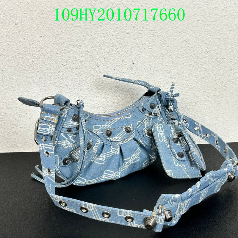 Luxe Touch Fashion - BGA Bags - 1700