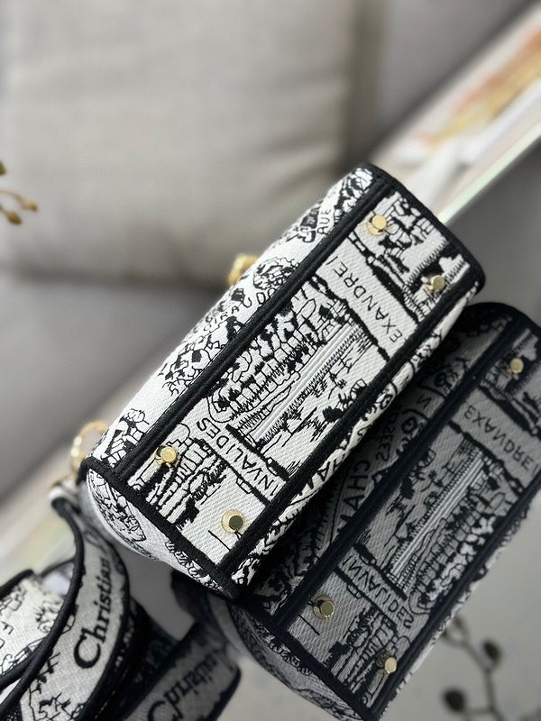 LTB - Luxe Touch Bags - 220