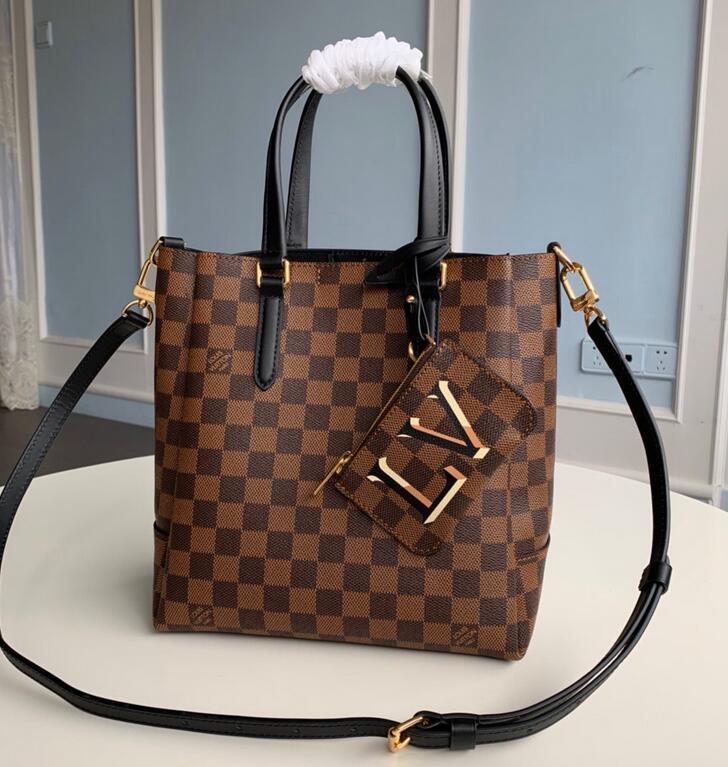 Luxe Touch Bags -   3093