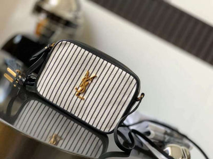 Luxe Touch - SLY Bags 210