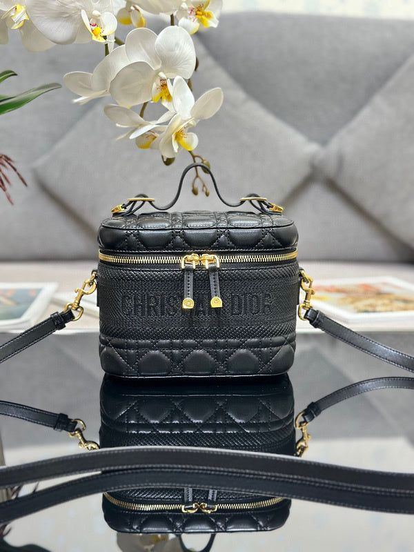 LTB - Luxe Touch Bags - 061