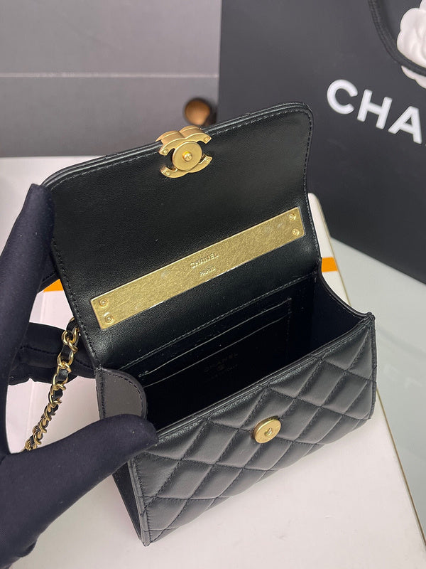 Luxe Touch Bags 

 -  Bags - 2674