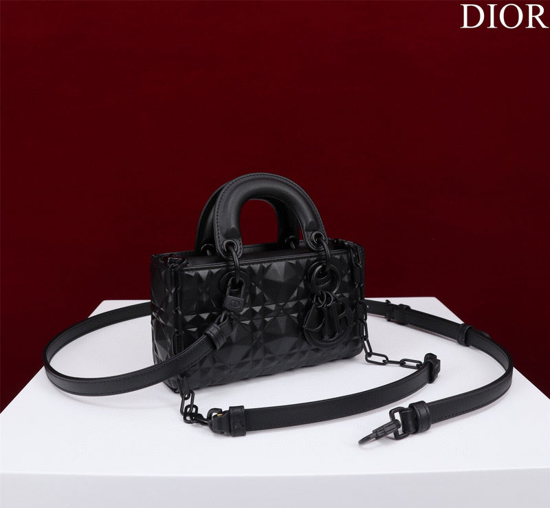 LTB - Luxe Touch Bags - 1662