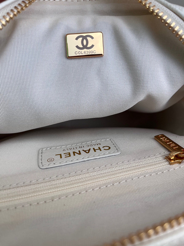 Luxe Touch Bags 

 -  Bags - 3385