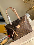 Luxe Touch Bags -   2623