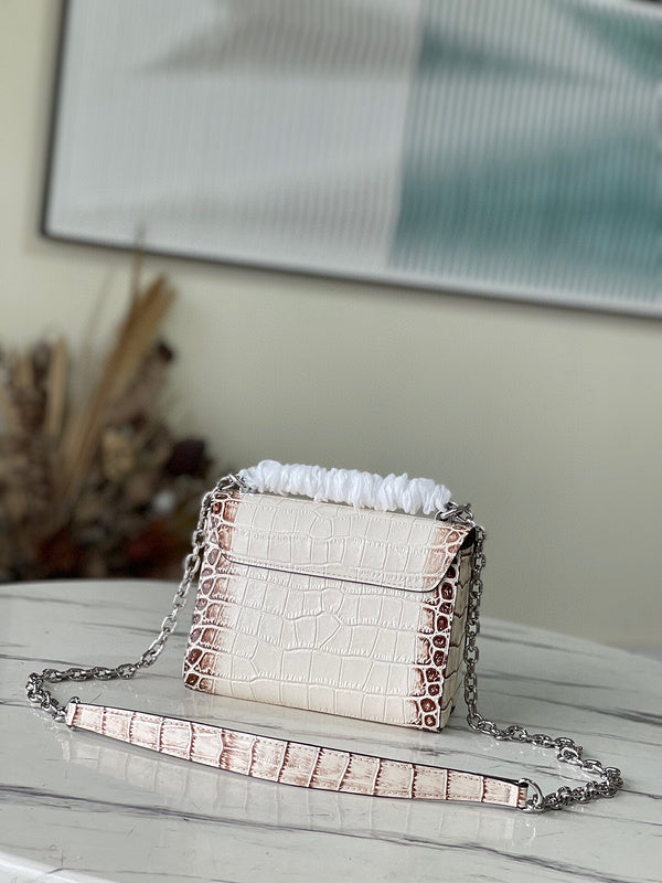 Fashion Luxe Touch bags - 4639