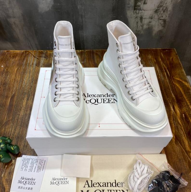 Luxe Touch Bags 

 - AQ Men SHoes - 395