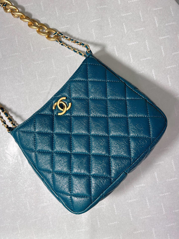 Luxe Touch Bags 

 -  Bags - 3382