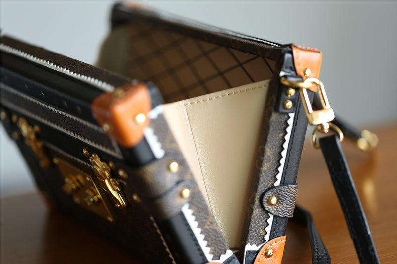 Luxe Touch Fashion LTB-bags - 8236