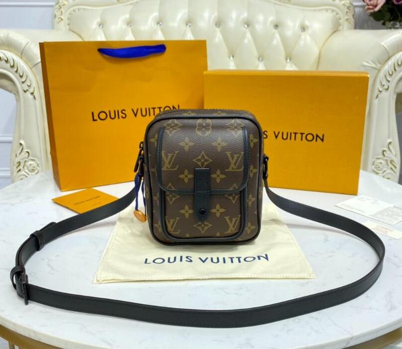 Luxe Touch Bags -   2376